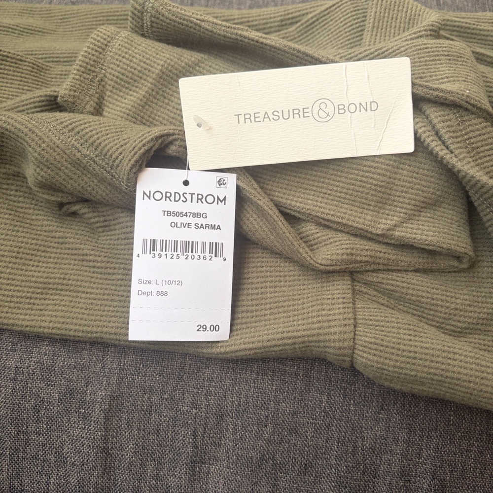 Treasure & Bond Ribbed Olive Long Sleeve Top